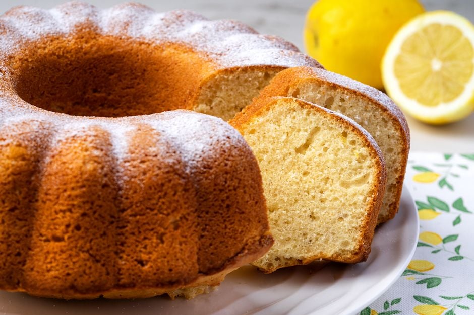 Fragrant, Delicious in Texture: Lemon Cake