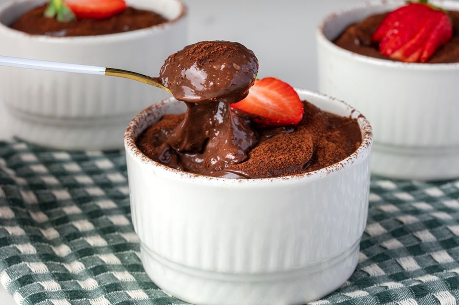 15 Minutes to Make: Homemade Cocoa Pudding