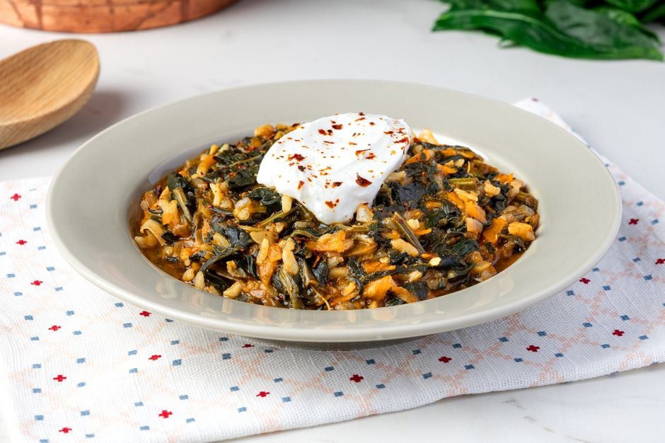 Lots of Yogurt on the Side: Spinach Dish