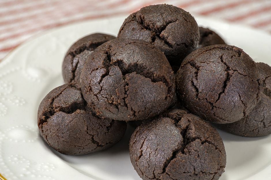 With its Wet Texture: Brownie Cookie