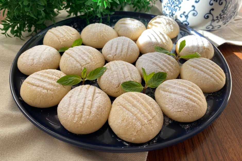 With its Sand-Like Consistency: Flour Cookies Without Margarine