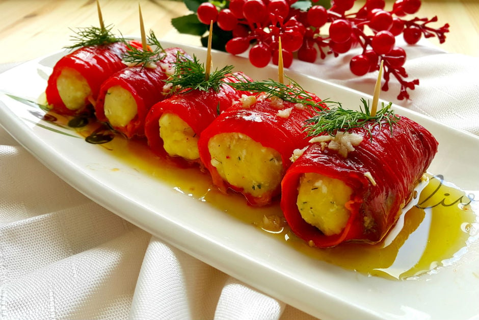 The Most Practical Appetizer: Stuffed Red Pepper