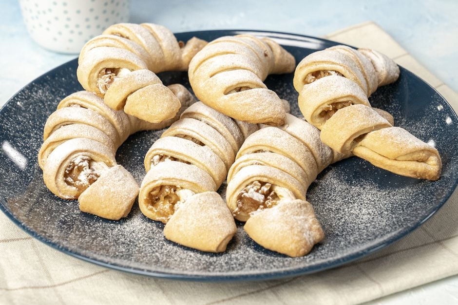 This Cookie is Different: Apple Cinnamon Cookie